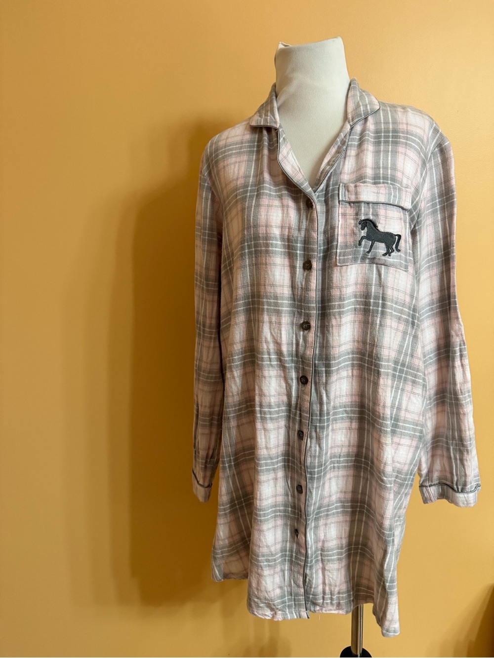 Ladies’ Plaid Flannel Sleep Shirt L - Pink & Gray Horse Patch equestrian Western